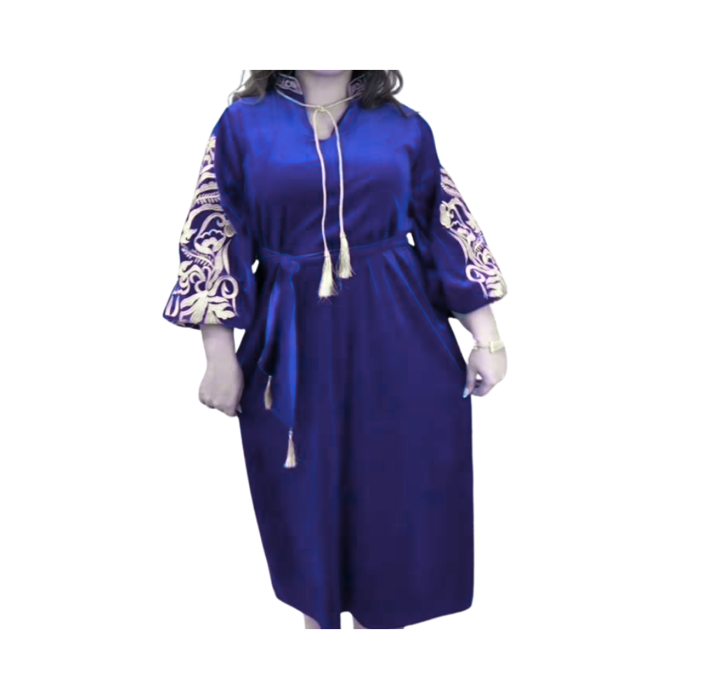 Robe d’Hôtesse Mi-Longue Bleu avec Broderie – Pivoine House Of Creation