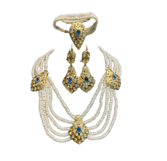 Ensemble en perles authentiques avec motif plaqué or