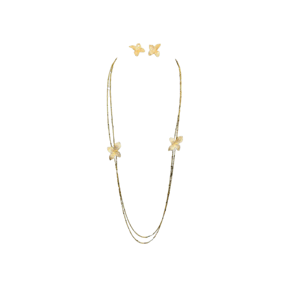 Bijou en zircon avec motif plaqué or