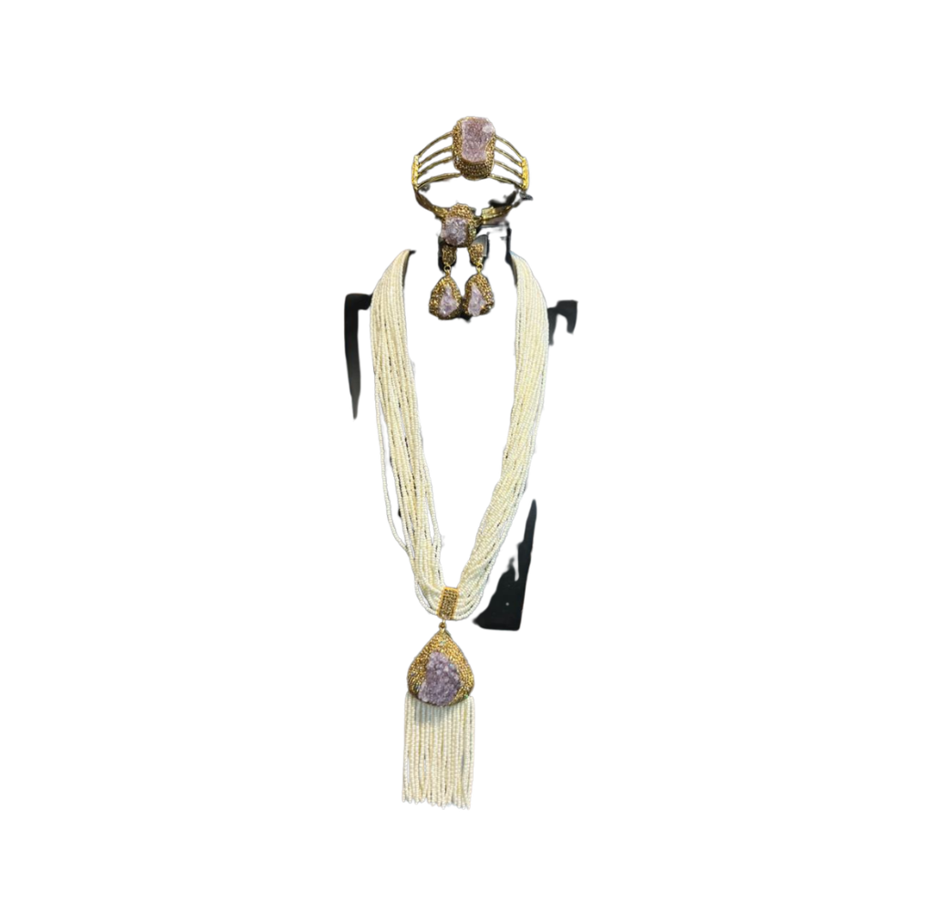 Ensemble en perles indiennes authentiques avec pierre améthyste