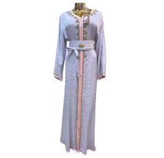 Robe d'hôtesse royale style caftan rose et violet