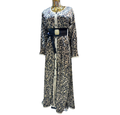 Robe d'hôtesse royale style caftan léopard beige