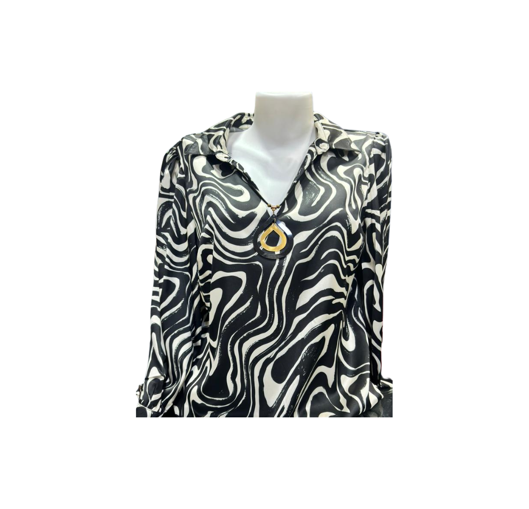 Chemisier à rayures zébré noir et blanc avec collier
