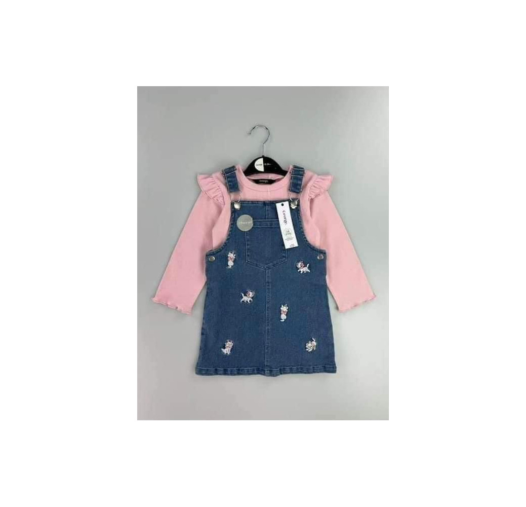 Robe en jean avec haut rose