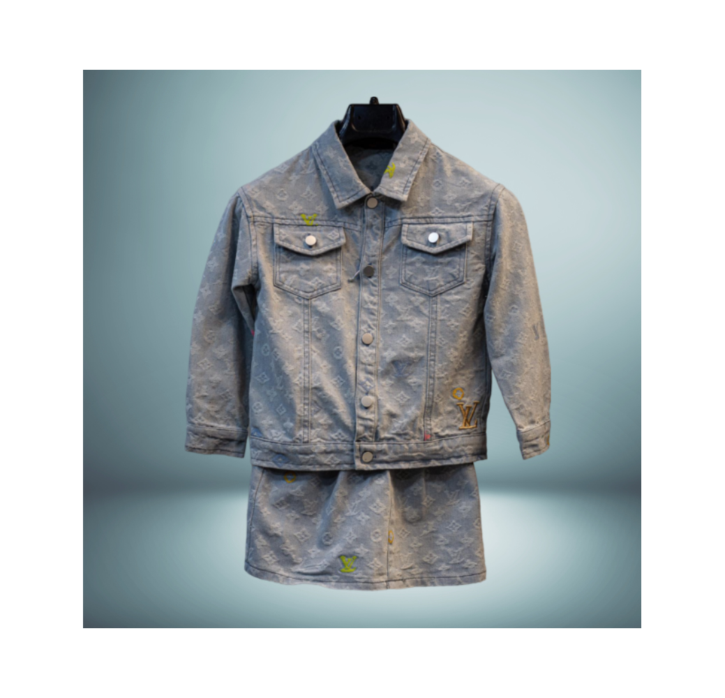 Ensemble veste et jupe en jean - LOUIS VUITTON Ensemble veste et jupe en jean - LOUIS VUITTON