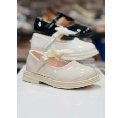 Chaussures vernis pour fille
