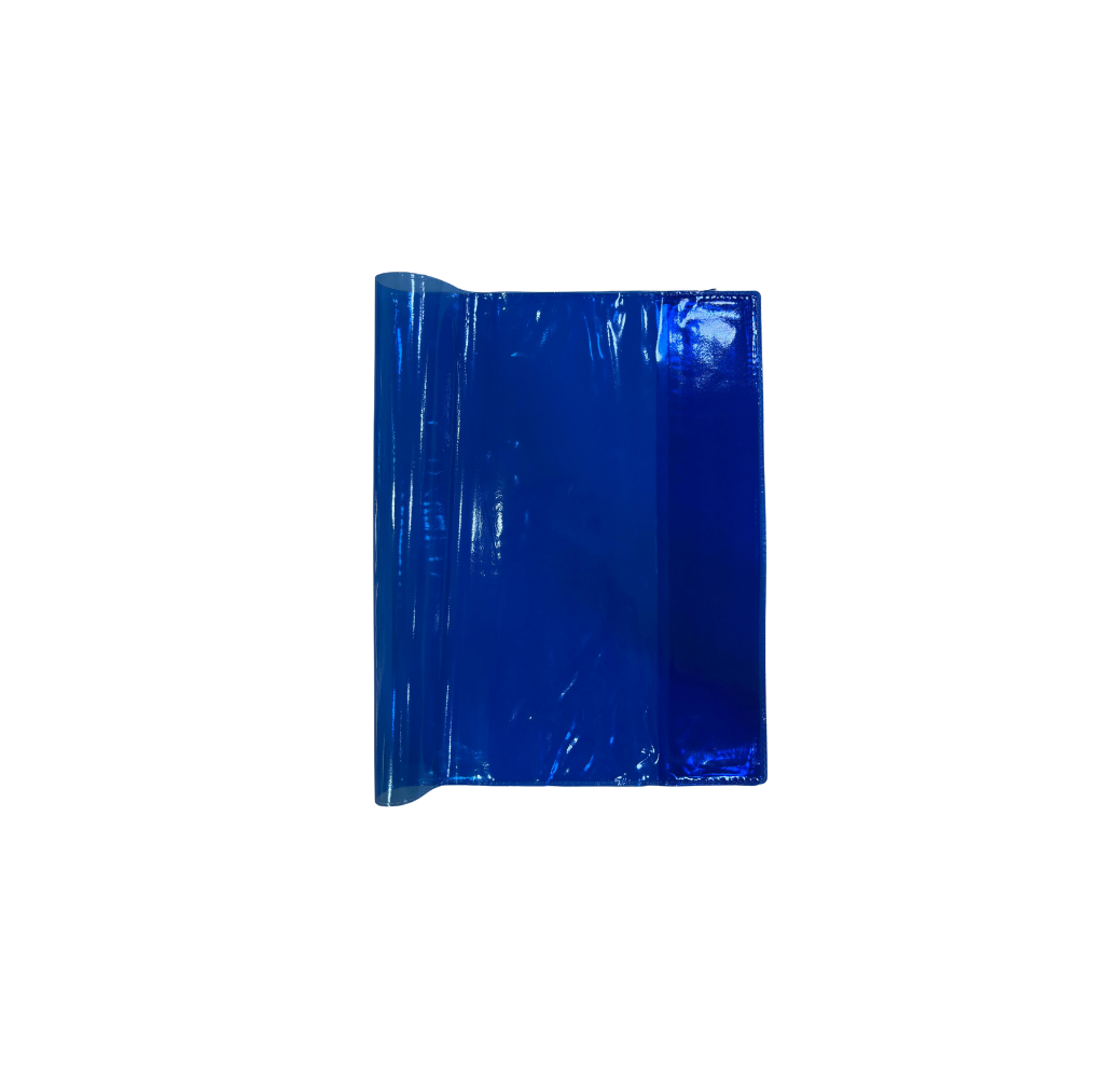 Protège-cahier bleu – petit format Protège-cahier bleu – petit format