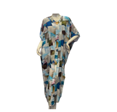 Robe colorée à motifs