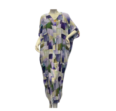 Robe colorée à motifs