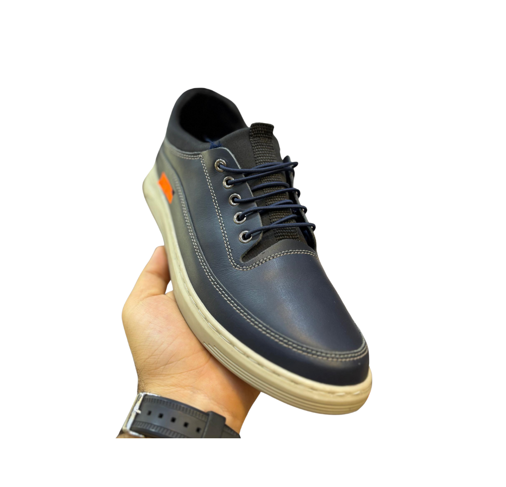 Chaussure de ville bleue foncèe