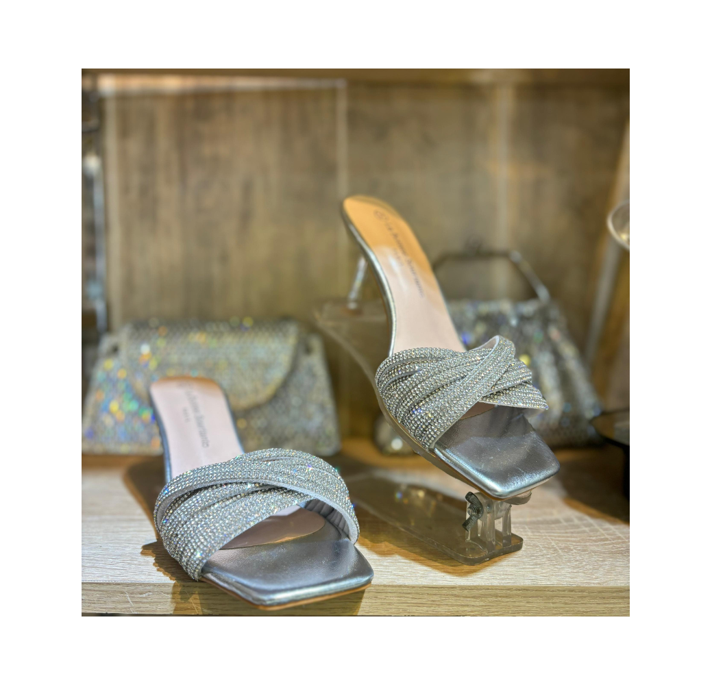 Mules élégantes argenté a strass Mules élégantes argenté a strass