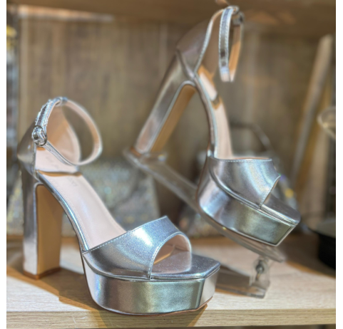 Sandales brillantes à talons plateforme argenté