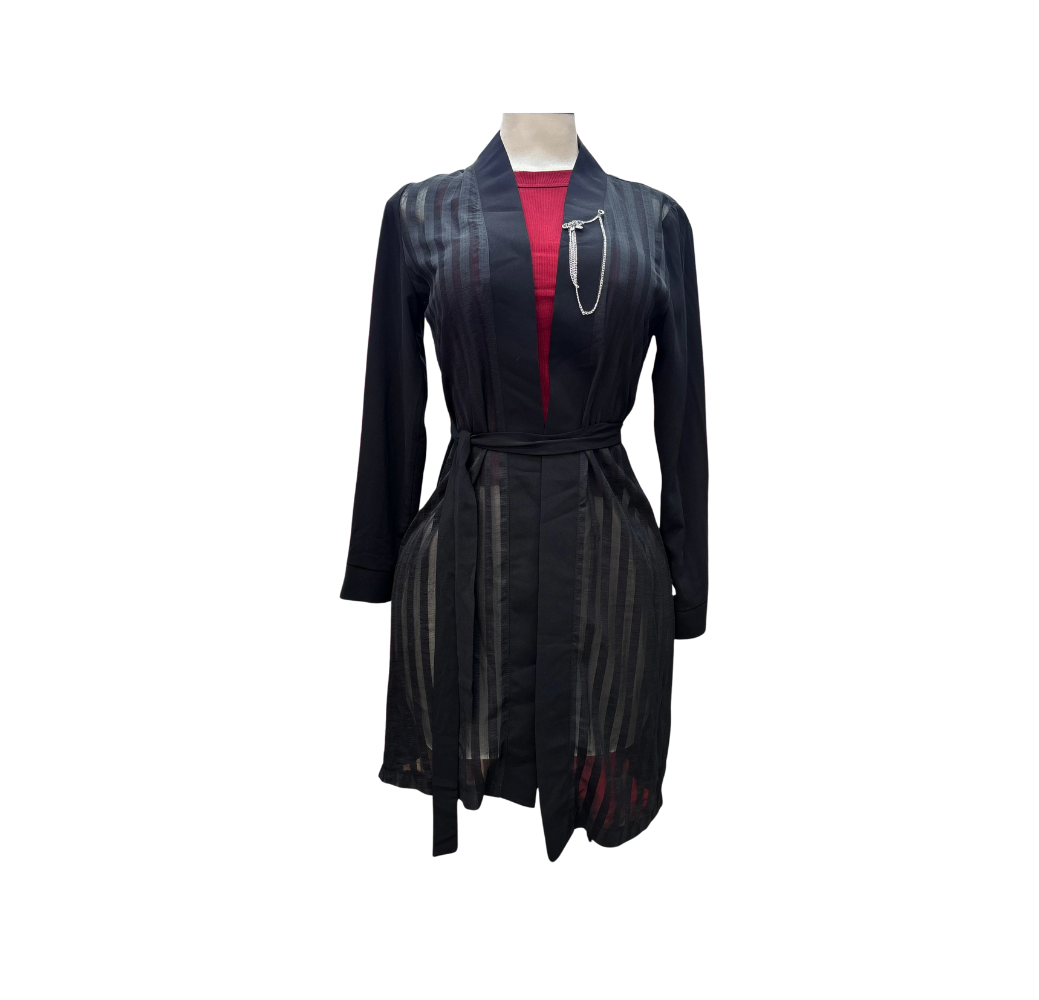 Gilet mi-long noir semi-transparent – Kado et Soff Gilet mi-long noir semi-transparent – Kado et Soff