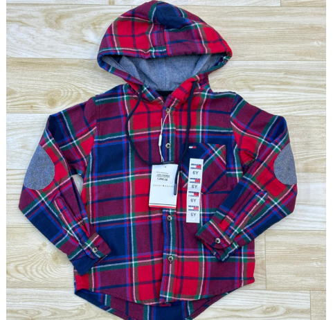 Chemise à carreaux rouge avec capuche