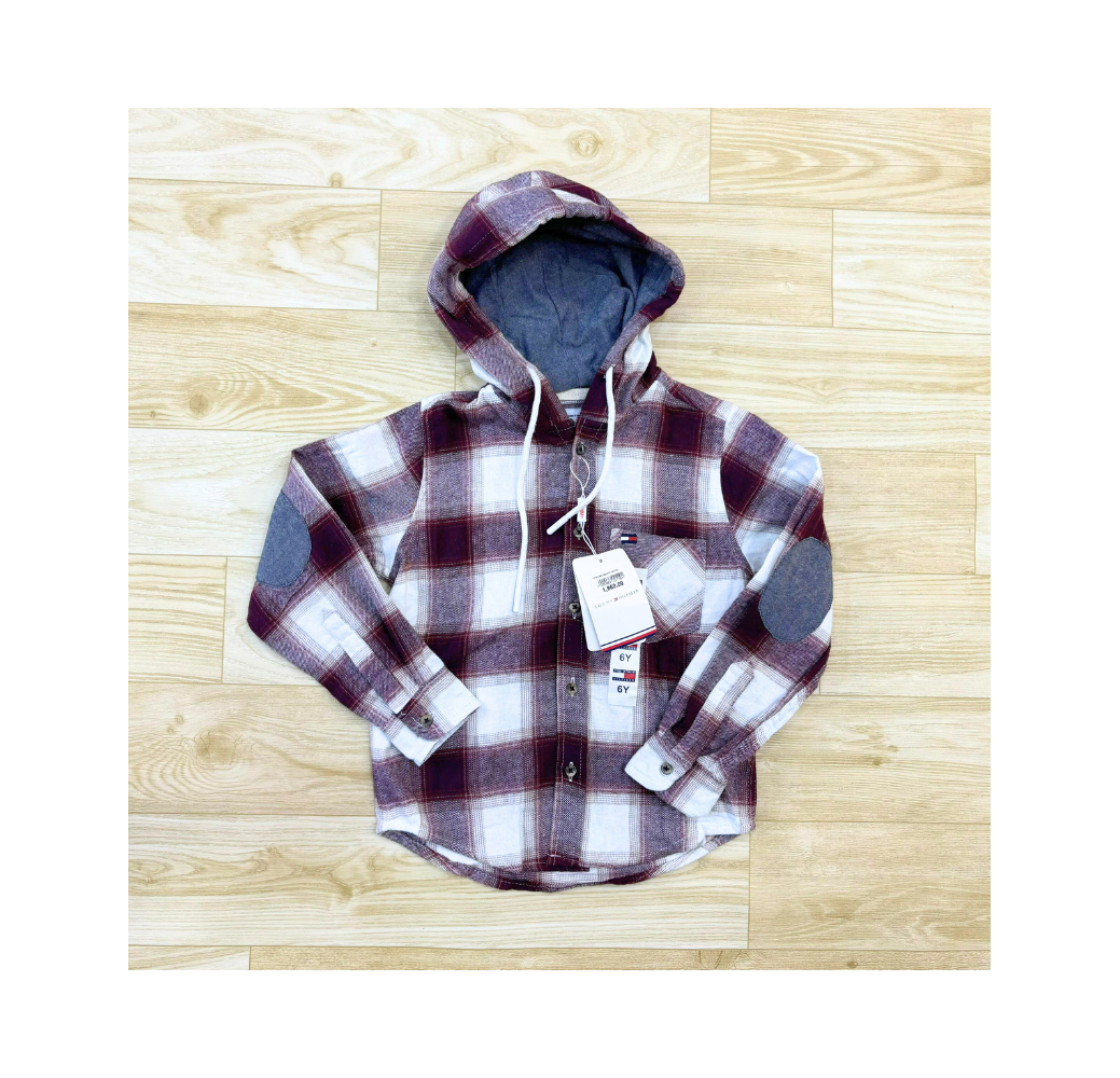 Chemise à carreaux grenat avec capuche Chemise à carreaux grenat avec capuche