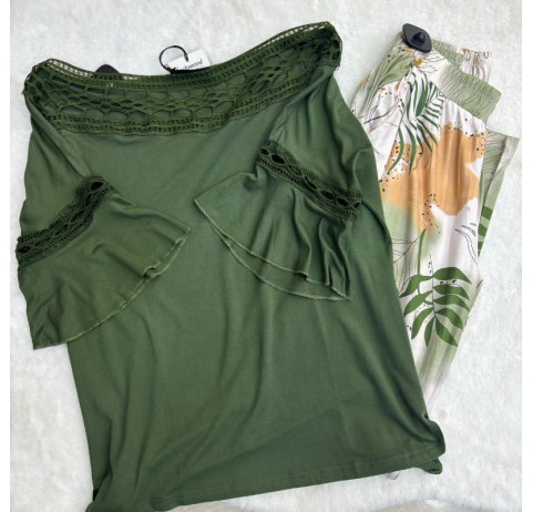 Pyjama haut vert militaire pantalon imprimé