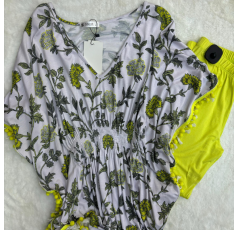 Pyjama haut imprimé et pantalon jaune 