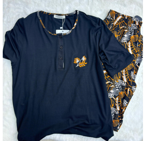 Pyjama haut noir pantalon imprimé