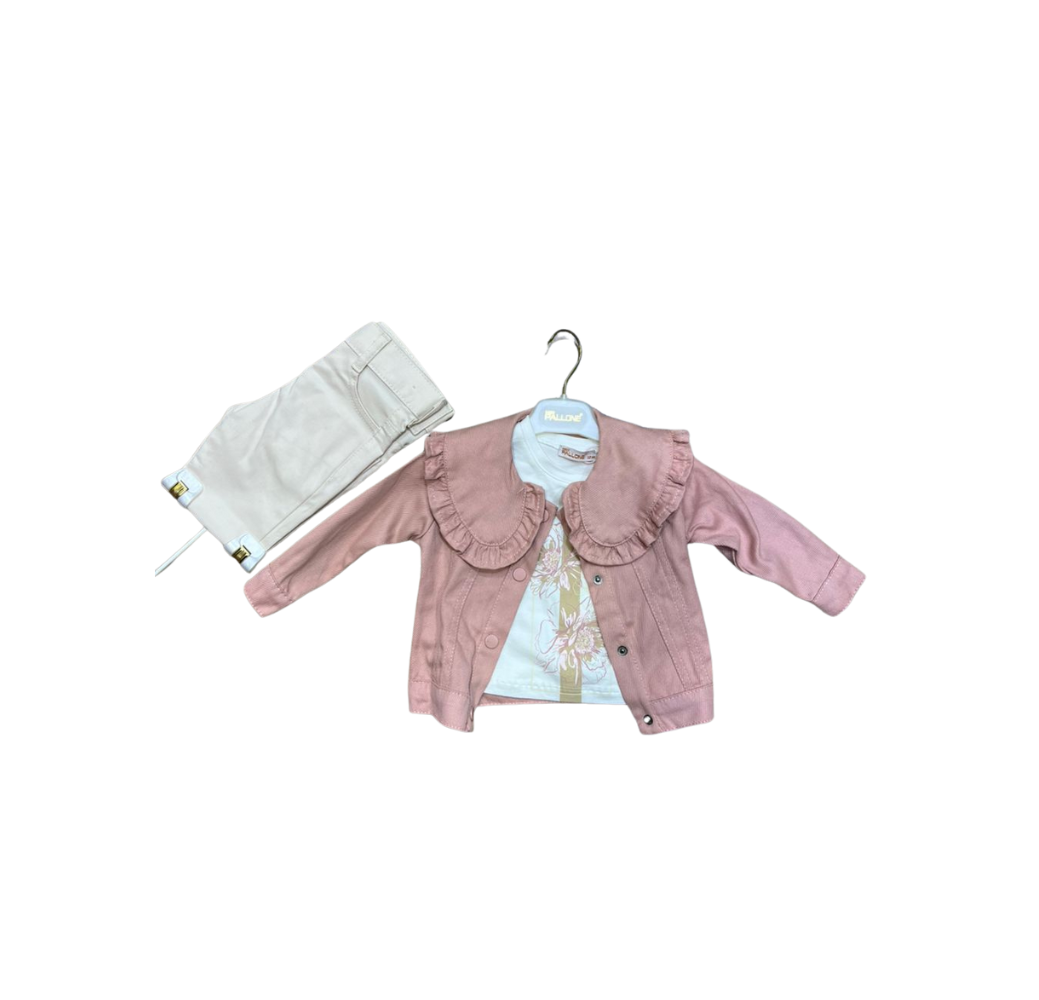 Ensemble complet : veste, haut et pantalon