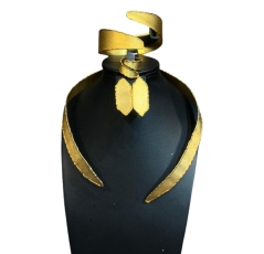 Parure moderne fabriquée en cuivre et plaquée or