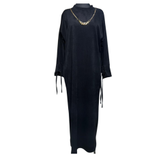 Robe longue drapée plissée noir avec collier – Boutique Bahdja