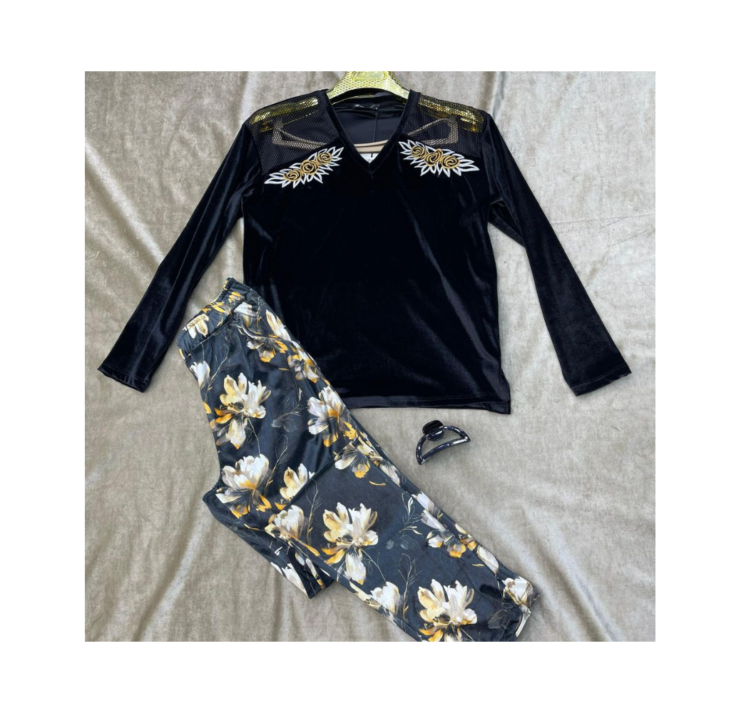 Ensemble Deux Pièces Pyjama Noir Imprimé à Fleurs – Reve d’Elle