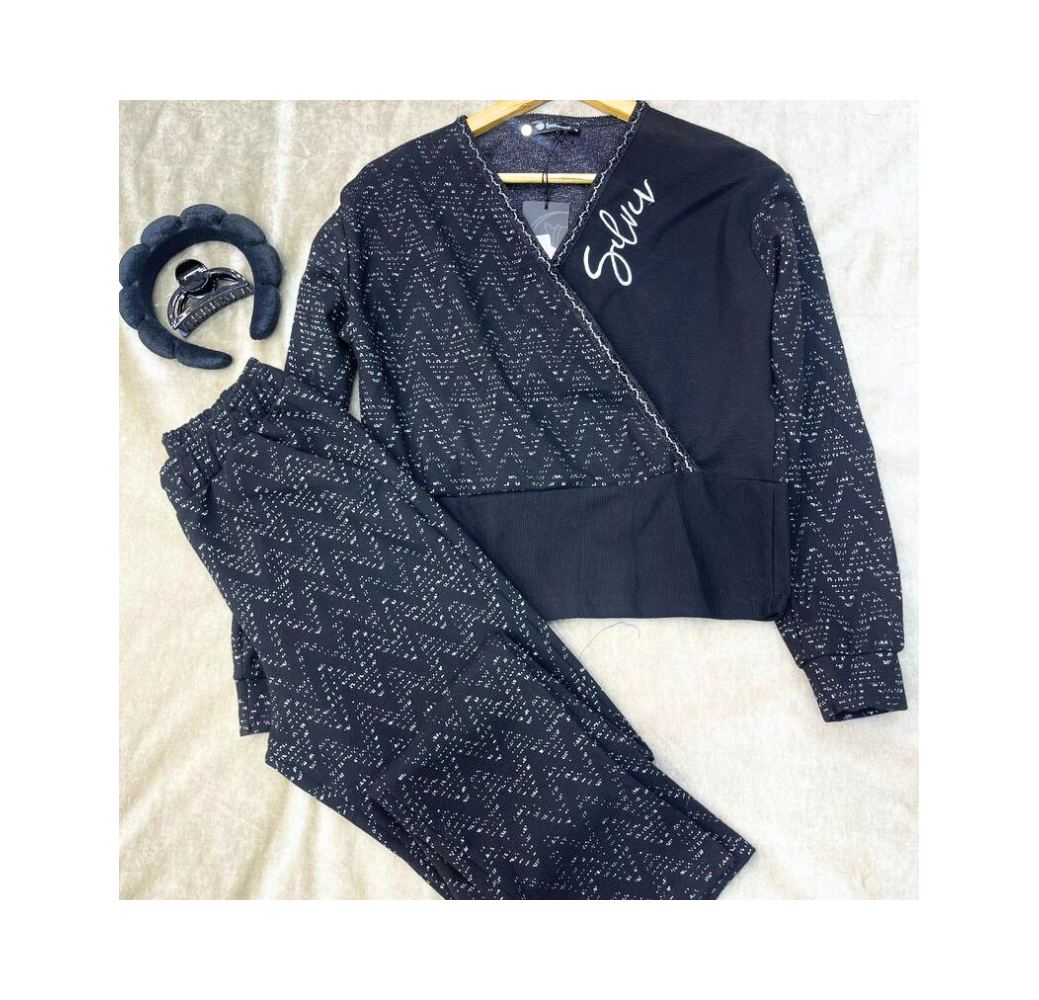 Ensemble Deux Pièces Pyjama Imprimé Gris et noir – Reve d’Elle