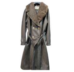 Manteau avec col en fourrure marron foncé