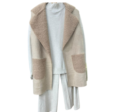 Ensemble gilet long avec poches, haut et pantalon